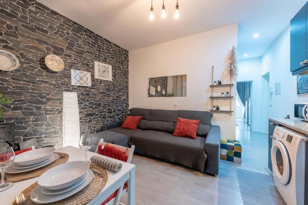 Modern Rustic Apartment In Graca Lisboa Екстериор снимка